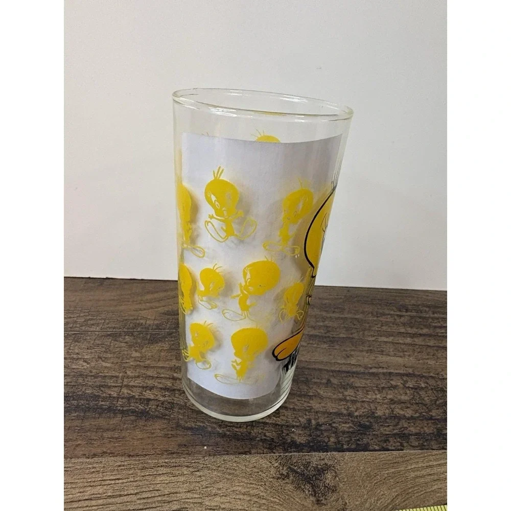 Vintage Tweety All Over Print Drinking Glass Warner Bros Looney Tunes